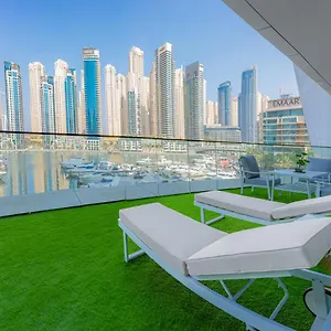 Vida Marina & Yacht Club , And Residences , Luxurious 2br , Dubai United Arab Emirates